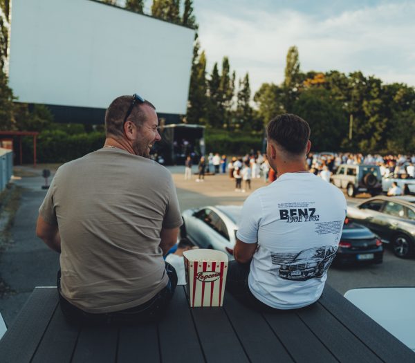 DRIVE-IN-Autokinos-Firmenevent-F1-Premiere-10.jpg
