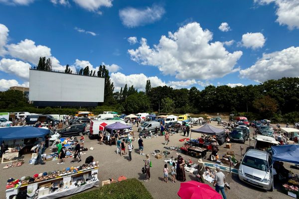 Trödelmarkt im Autokino Kornwestheim 3